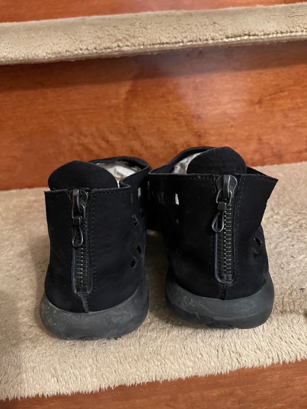 Arche Black Perforated Open-Toe Slip-On Sandals Great Condition SZ 38/ U. S.7.5 - Picture 7 of 12